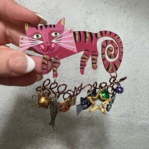 K. Rossi for Silvestri pink cat kitten kitty dangle charm pin brooch